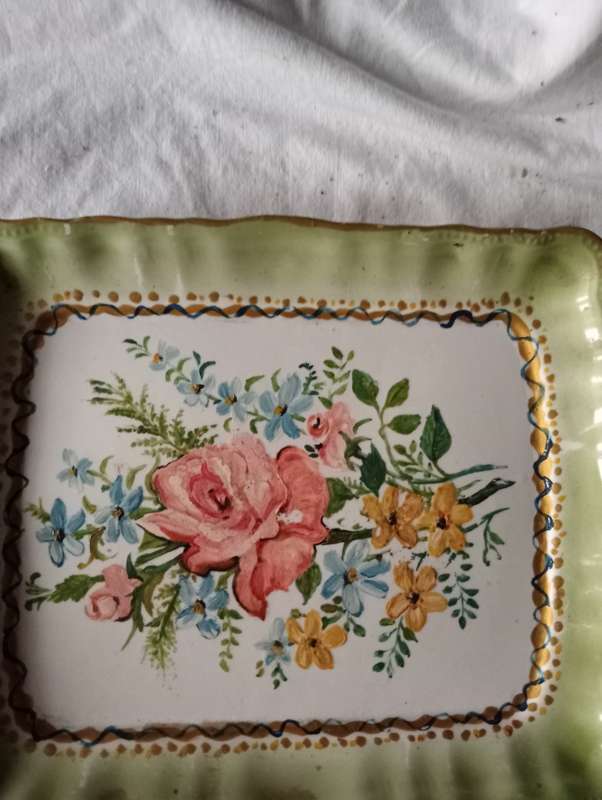 VINTAGE ANTIQUE PLATE