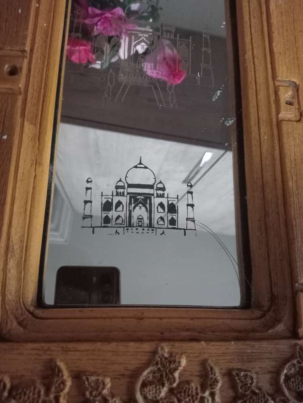 ANTIQUE MIRROR