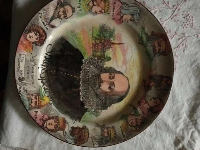 ANTIQUE ROYAL DALTON SWEET SWAN