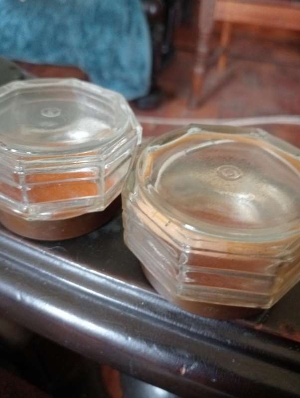 2 ANTIQUE POWDER TINS WITH LIDS