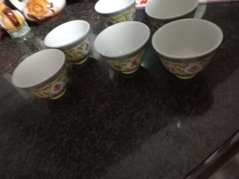 6 ANTIQUE CHINESE 70 S FAMILY ROSE TEACUP SET