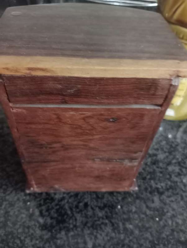 ANTIQUE BOW FONTED JEWELRY BOX