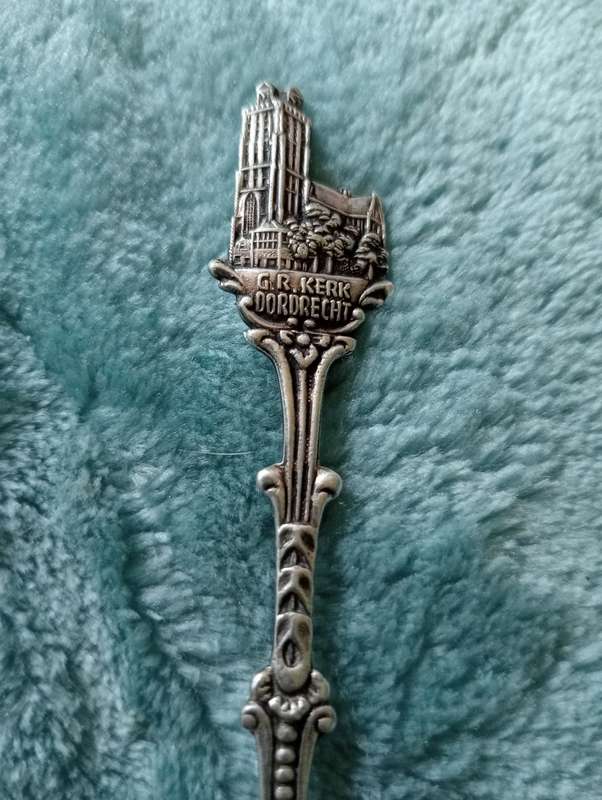 ANTIQUE DORDRECHRT GR CHURCH COLLECTABLE SPOON