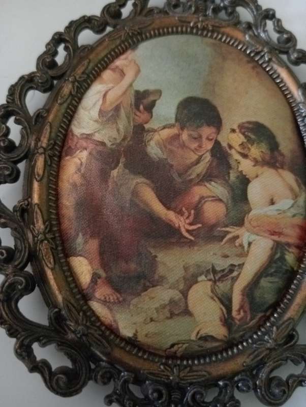 VINTAGE ITALIAN FRAME WIT PRINT ON SATIN SILK NR 2