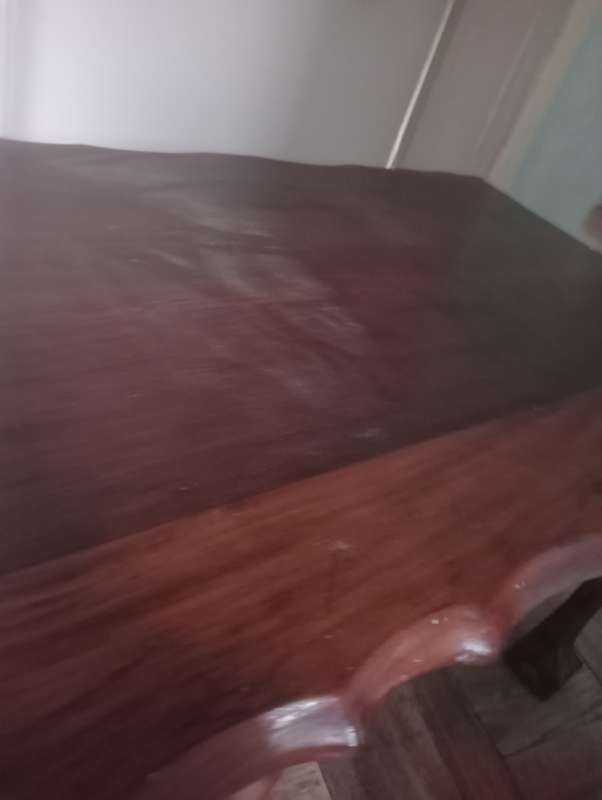 ANTIQUE SOLID WOODEN TABLE