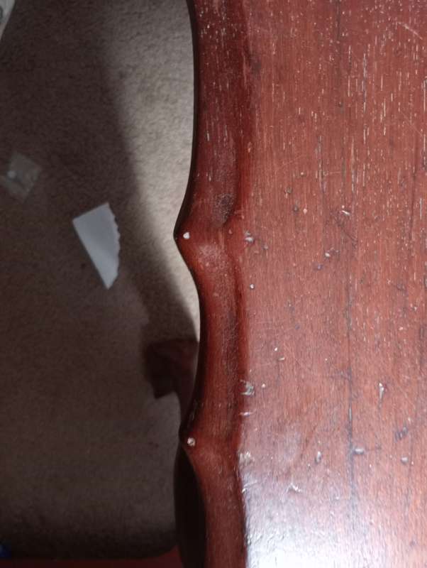 ANTIQUE SOLID WOODEN TABLE