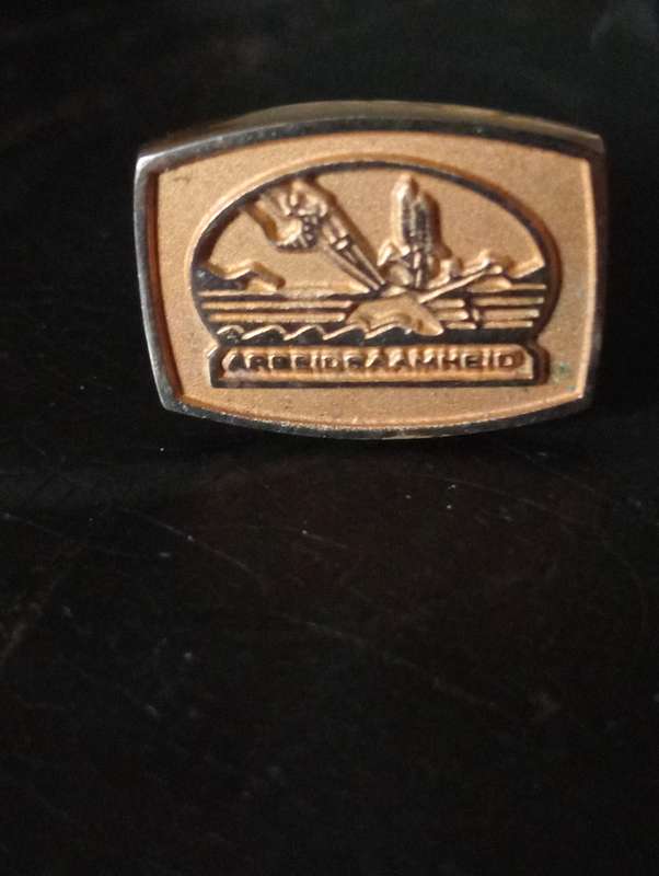 VINTAGE GOLD PLATED ARBEIDSAAMHEID CUFFLINKS