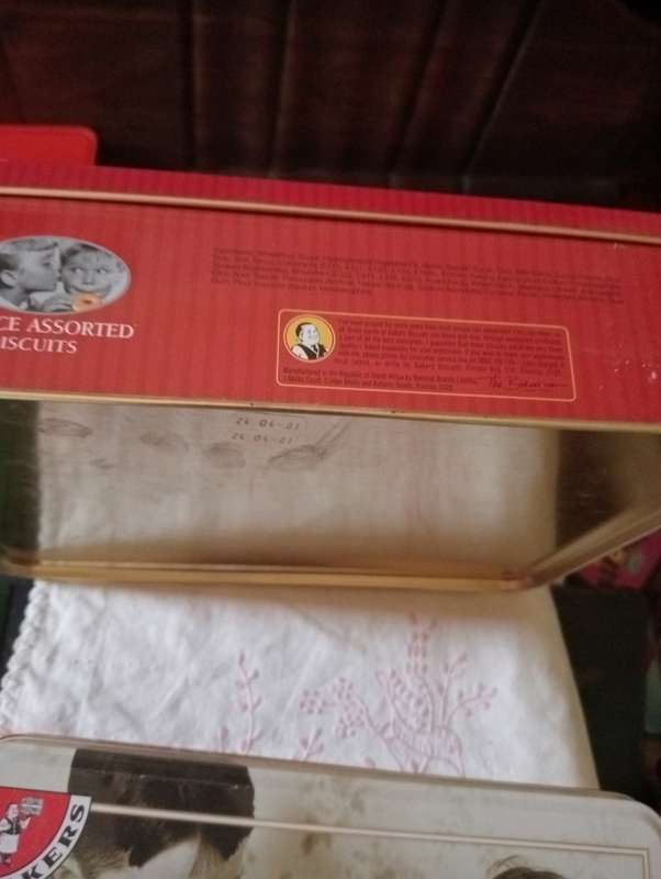 VINTAGE BAKERS ASSORTED BISCUITS 150 YEARS