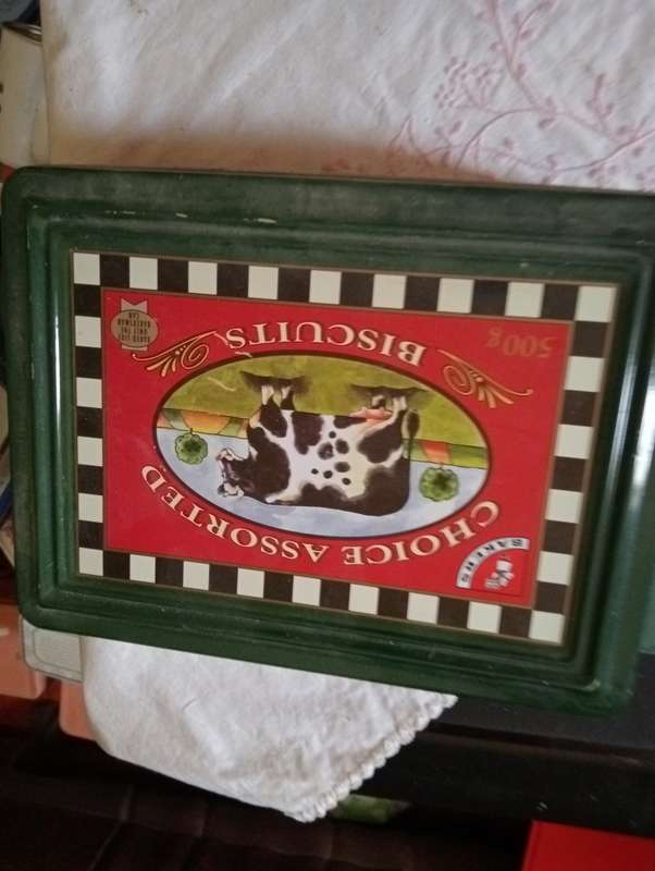 BAKERS CHOICE ASSORTMENT TIN