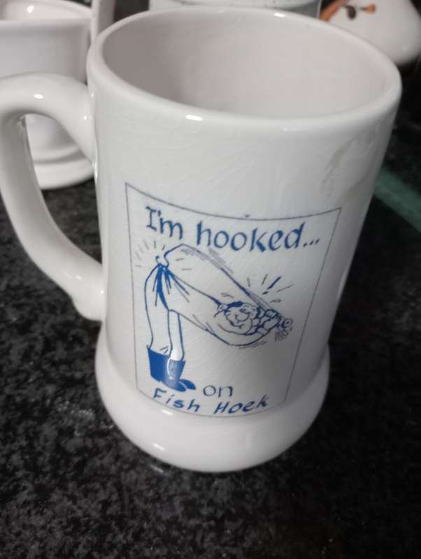 VINTAGE BEERMUG IM  HOOKED ON FISH HOEK