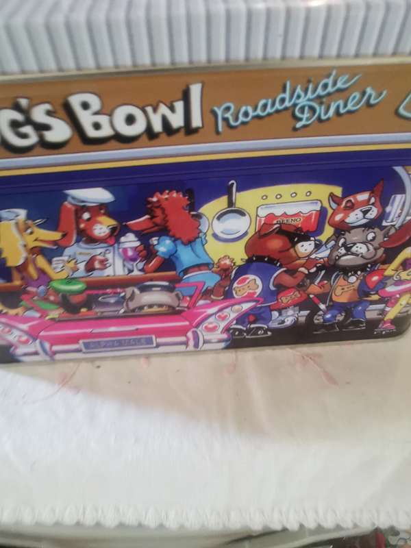 BEENO DOGS BOWL TIN