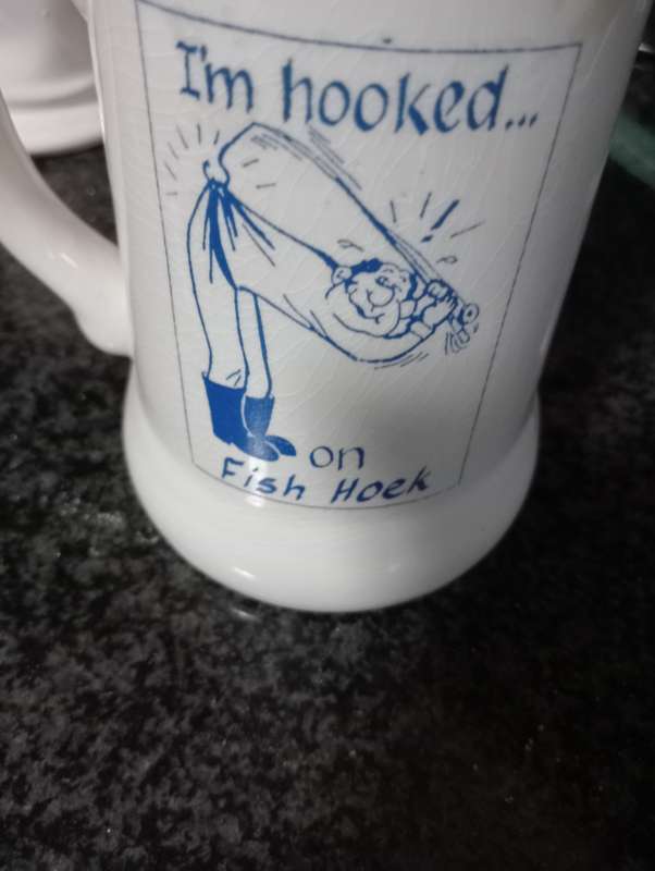 VINTAGE BEERMUG IM  HOOKED ON FISH HOEK