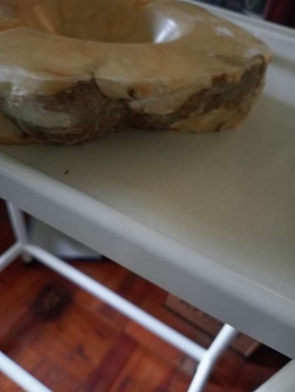 VINTAGEHEAVY ALABASTER ASHTRAY