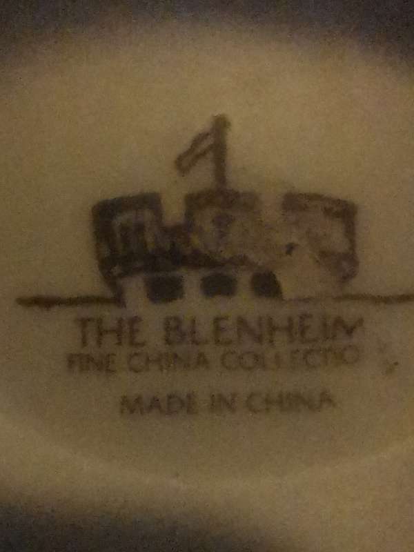 BELHEIM FINE CHINA GRAVY BOAT