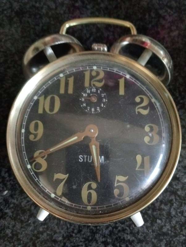 VINTAQGE BRASS STURM ALARM CLOCK