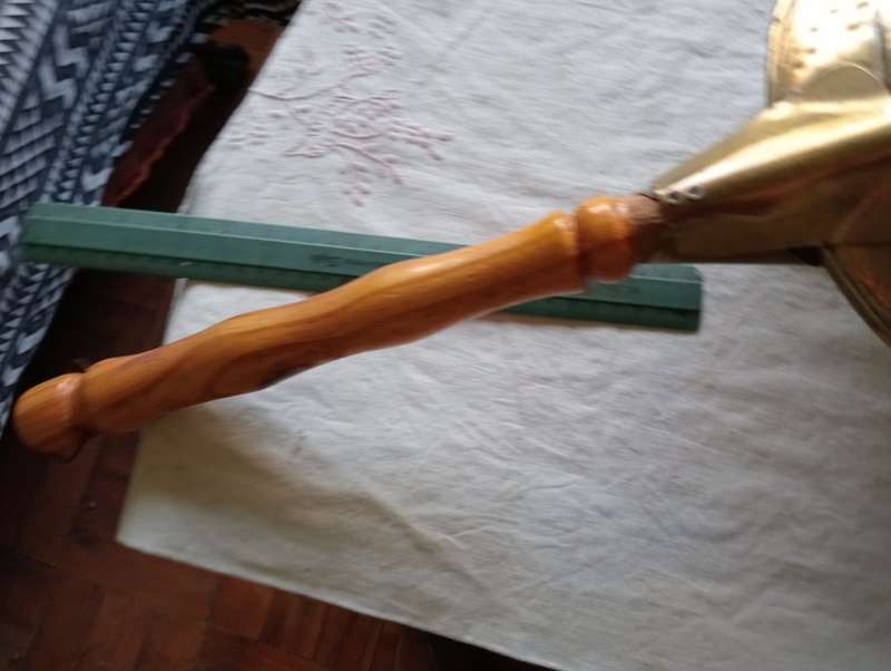 VINTAGE BRASS WALL HANGING PAN