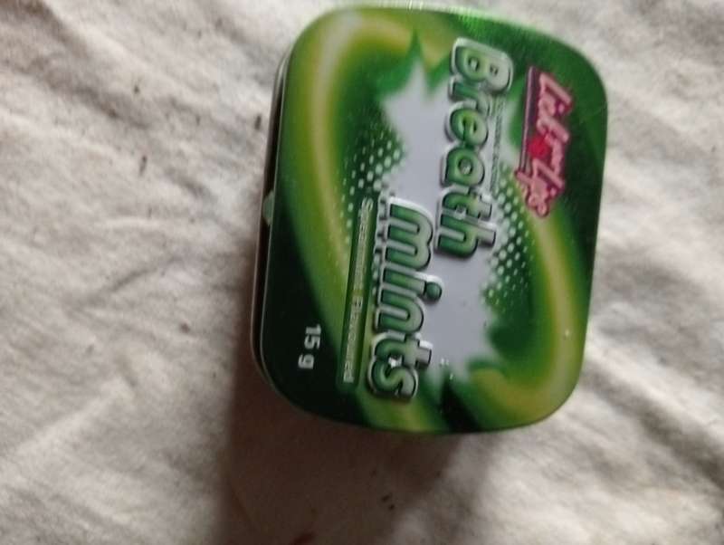 Vintage Small breath mints tin