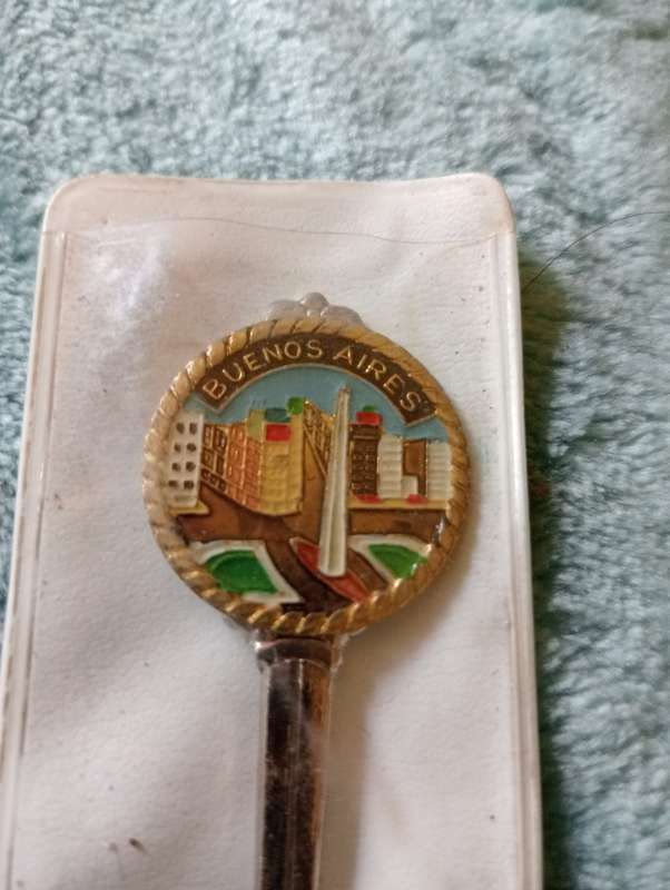 VINTAGE BUENOS AIRES COLLECTABLE SOUVIENIER SPOON