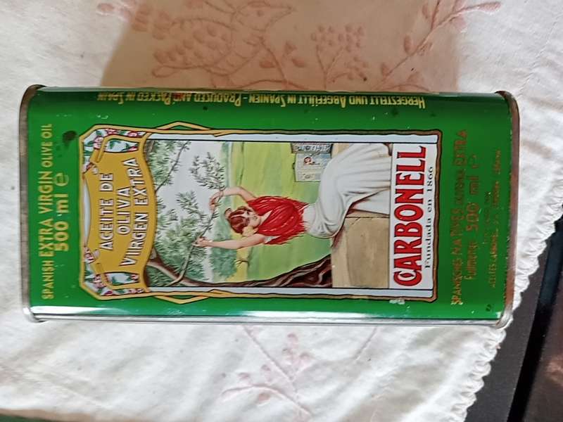 CARBONELL EXTRA VIRGIN OLIVE OIL TIN