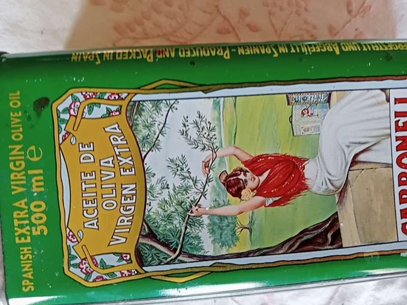 CARBONELL EXTRA VIRGIN OLIVE OIL TIN