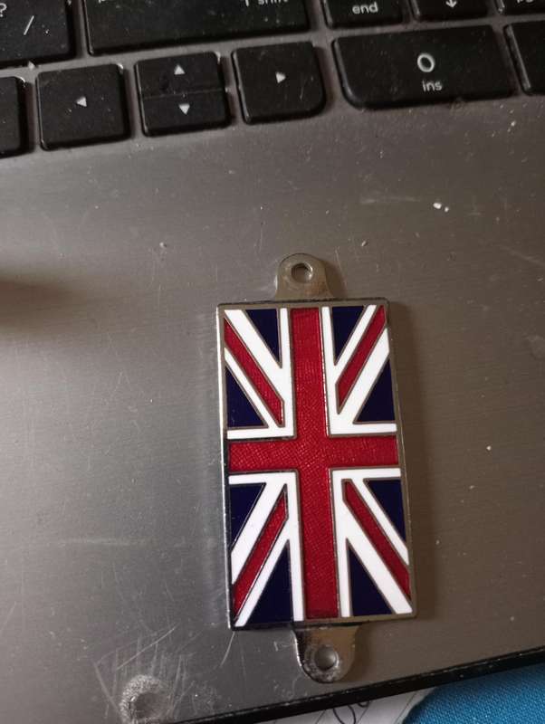 NEW COLLECTABLE CAR BADGE