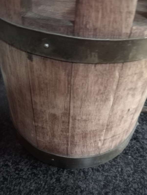 VINTAGE CASTLE SHAPE WOODEN WINE BARREL WITH BRASS TRIMIMGS AND TAP