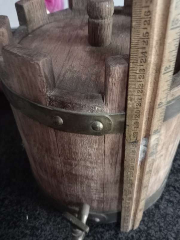 VINTAGE CASTLE SHAPE WOODEN WINE BARREL WITH BRASS TRIMIMGS AND TAP