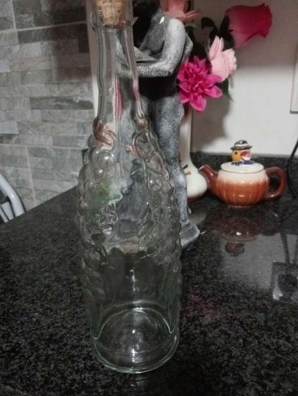 VINTAGE CLEAR GLASS SALT GRAPE EMBOSED  BOTTLE