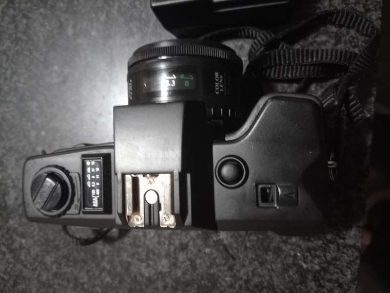 CONTA 2000N CAMERA WITH FLASH  IN BAG