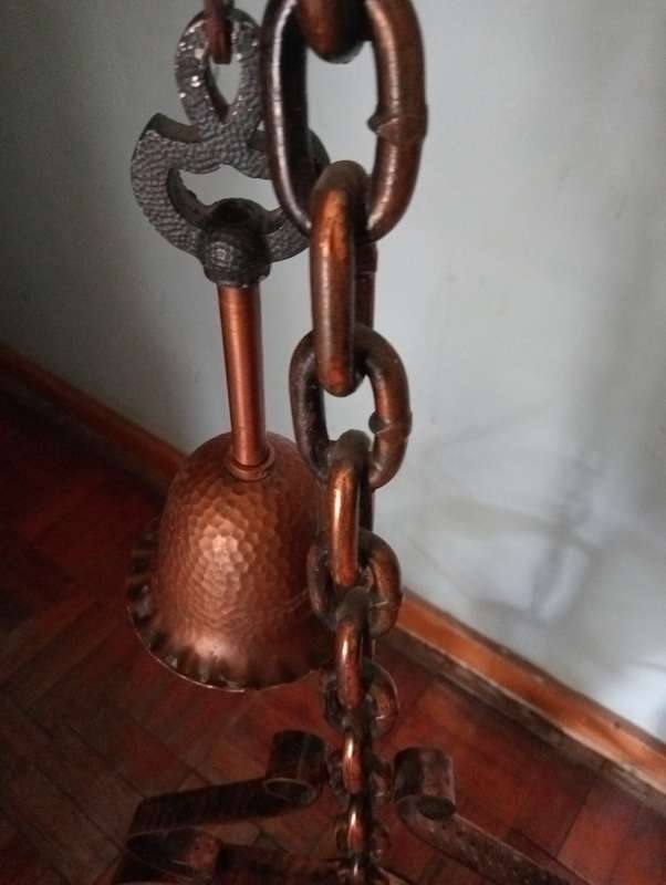 ANTIQUE  INTERESTING HANDMADE WOOD  WHEEL WITH COPPER TRIMMINGS AND COPPER  CHAINS STAND
