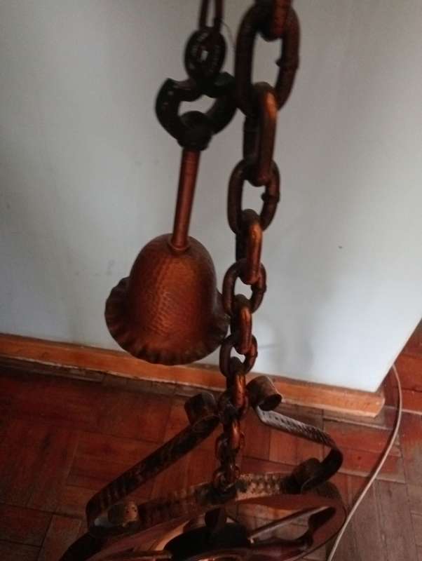 ANTIQUE  INTERESTING HANDMADE WOOD  WHEEL WITH COPPER TRIMMINGS AND COPPER  CHAINS STAND