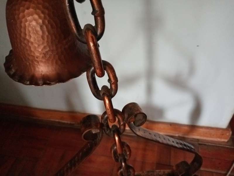 ANTIQUE  INTERESTING HANDMADE WOOD  WHEEL WITH COPPER TRIMMINGS AND COPPER  CHAINS STAND