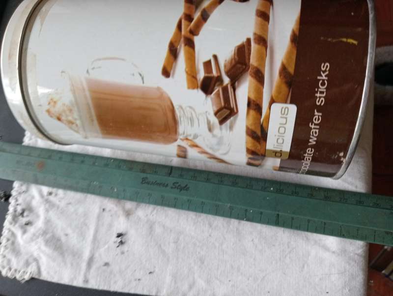 VINTAGE DLICIOUS STICK TIN