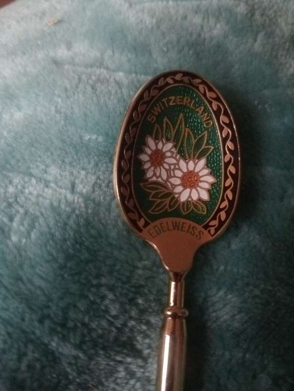 VINTAGE EDELWEIS NATIONAL FLOWER  COLLECTABLE SPOON