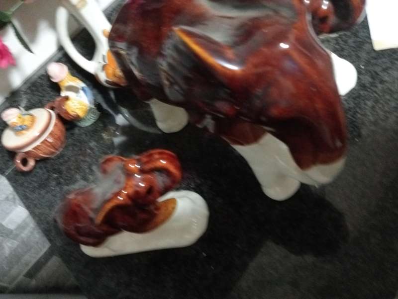 VINTAGE PORCELAIN ELEPHANT FAMILY