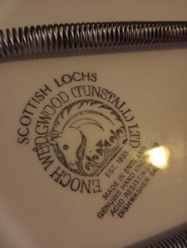 COLLECTORS ENGLISH PORCELAIN ENOCH WEDGEWOOD SCOTTISH LOCHS PLATE WITH WALL HANGER