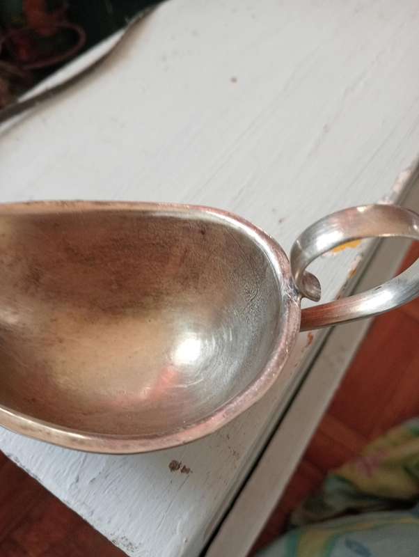 VINTAGE SMALL EPNS GRAVY BOWL