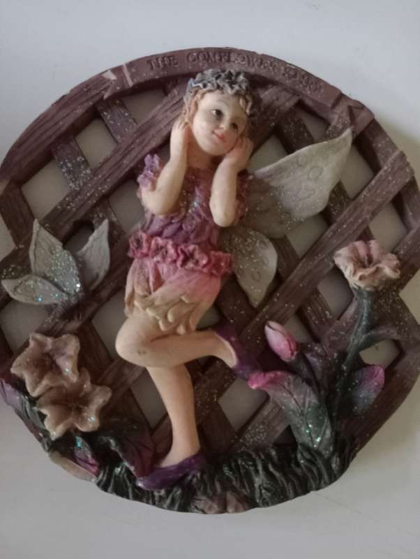 VINTAGE ANGEL WALL HANGING