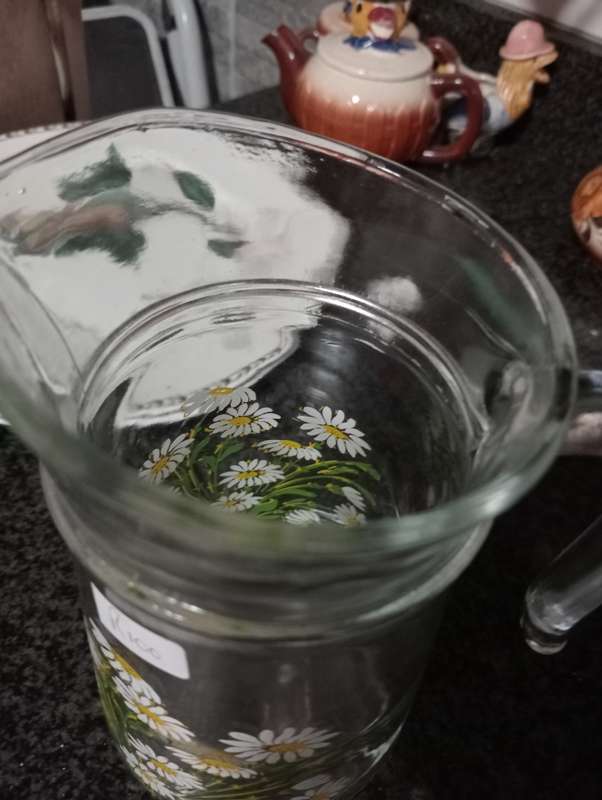 VINTAGE FLOWER MOTIF WATER JUG