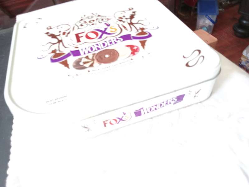 VINTAGE FOX WONDERS TIN
