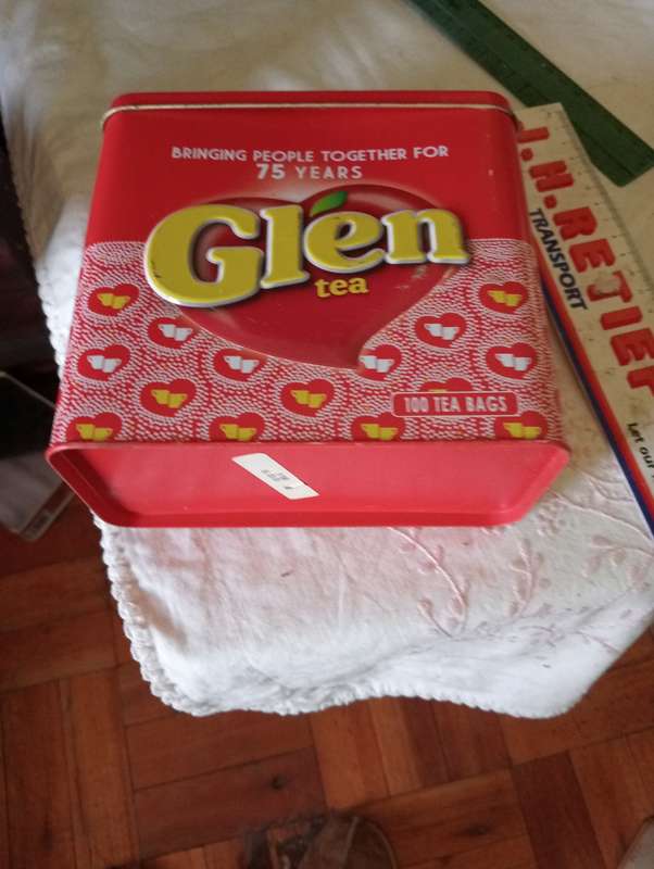 VINTAGE GLEN TEA TI N