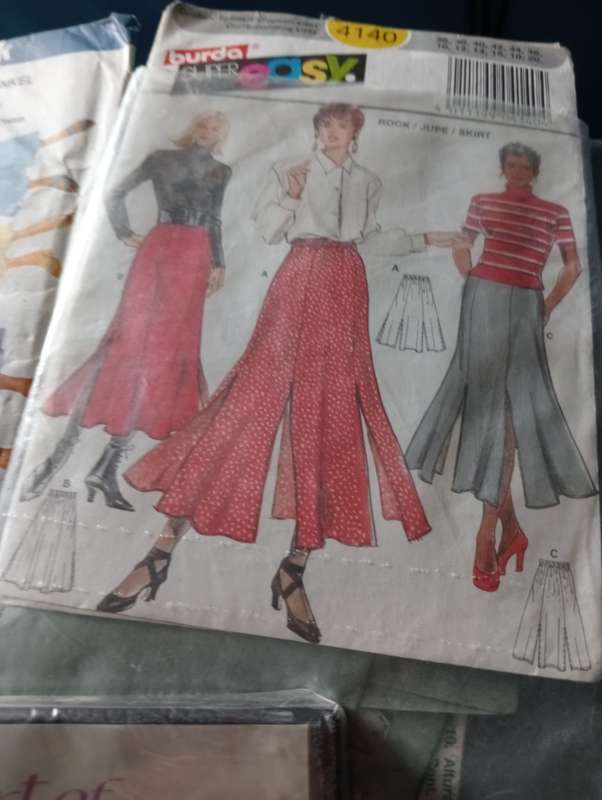 VINTAGE PATTERNS  HANDCRAFTING