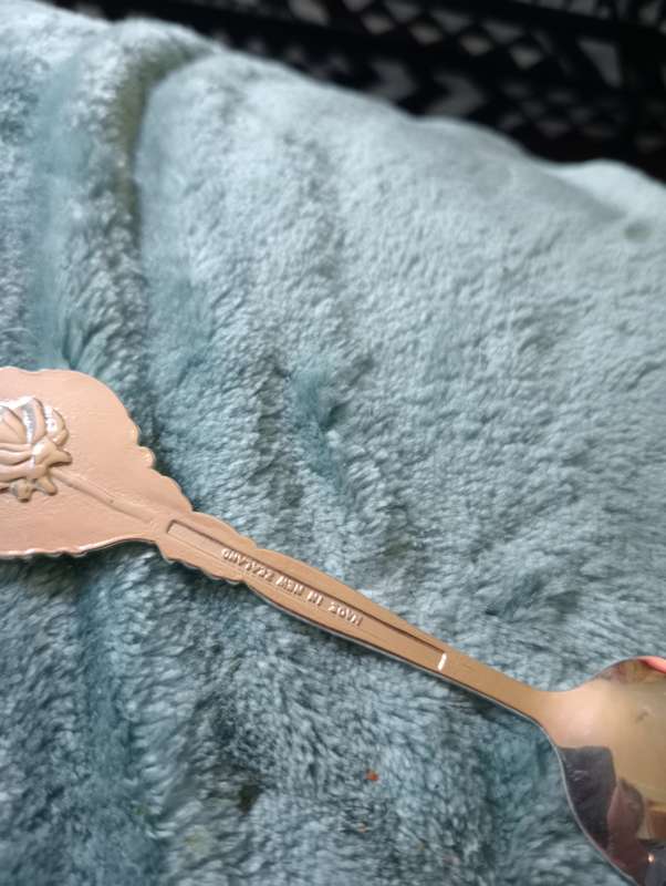 VINGTAGE COLLECTABLE HOLLAND SPOON NR 1