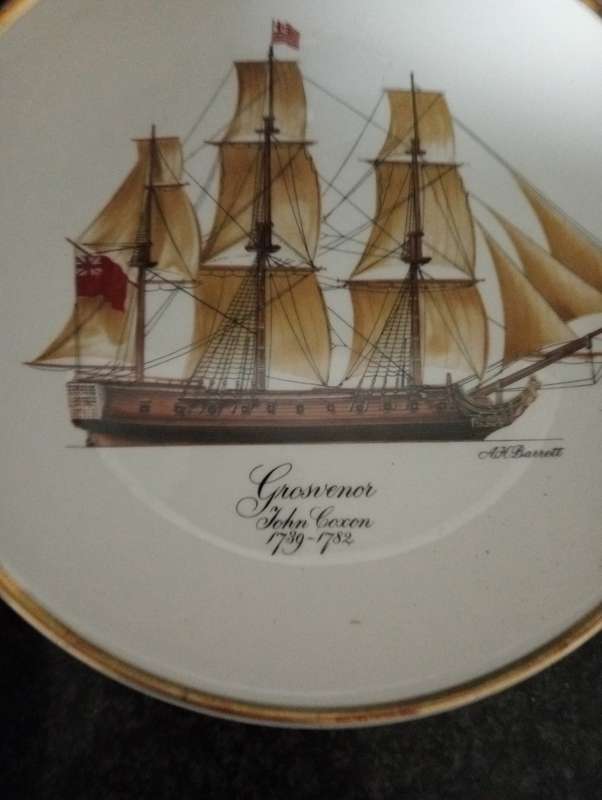 FULL SET OF 10 LIMITED EDITION HUGUENOT ROYALE  PORCELAIN  FAMOUS SHIP SERIES WALL PLATES