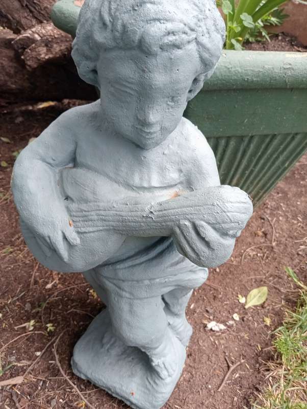 VINTAGE GARDEN BOY  STATUE