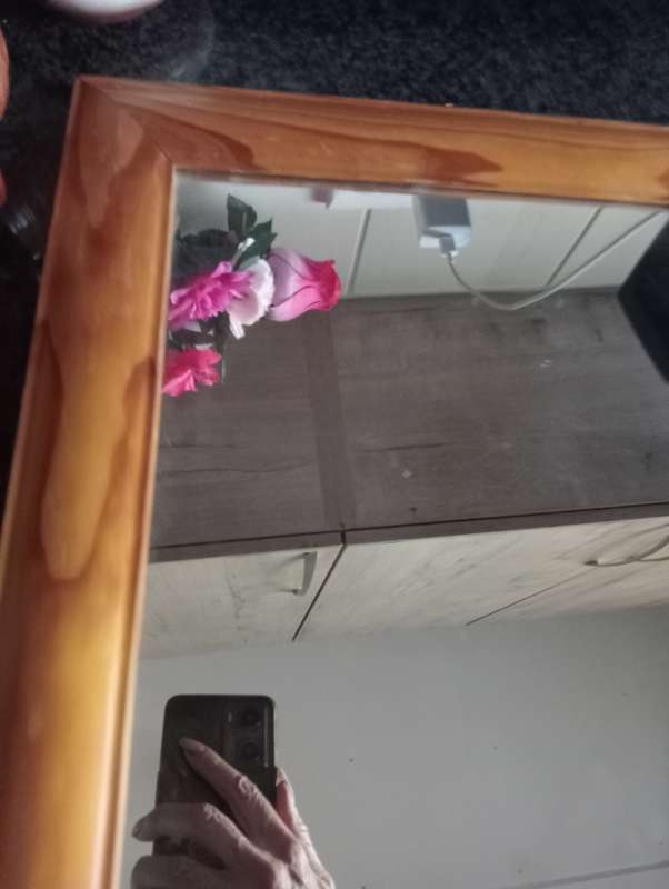 VINTAGE MIRROR