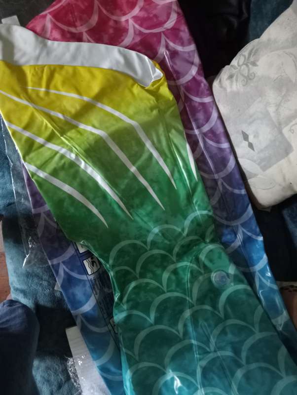 INTEX SWIMMING LYLO  NEW