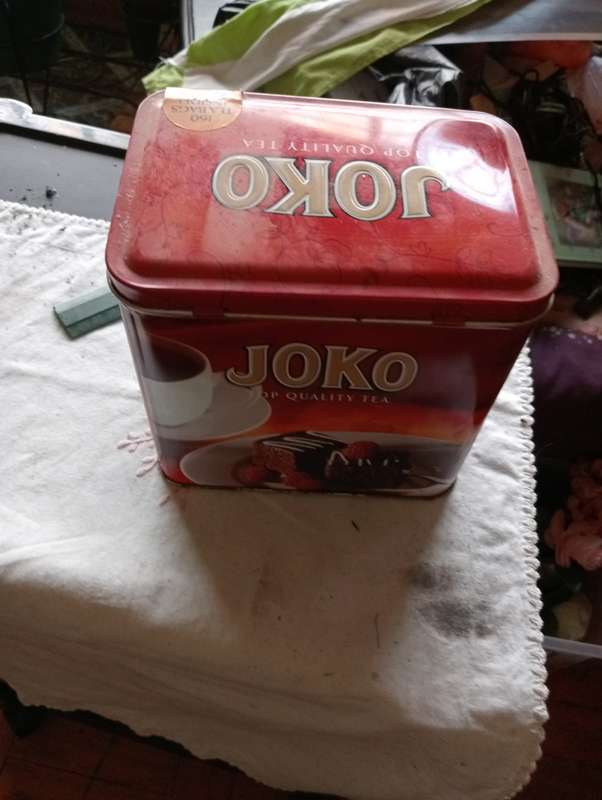 VINTAGE JOKO TIN