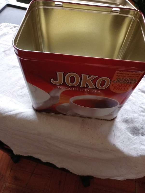 VINTAGE JOKO TIN