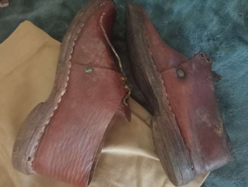 VINTAGE VOORTREKKER  KIDS LEATHER SHOES AND TROUSERS